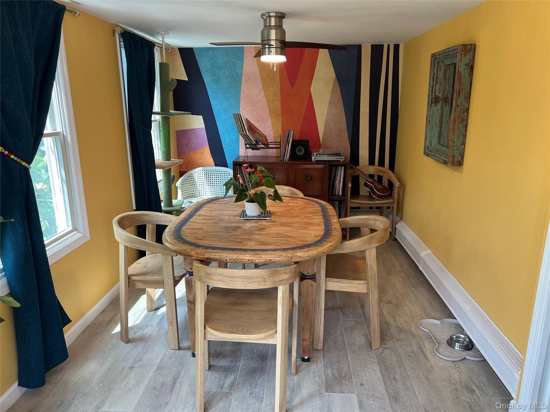 Dining room, Interior, Wood Texture Flooring