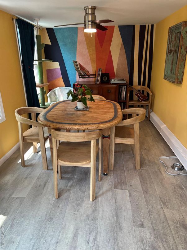 Dining room, Interior