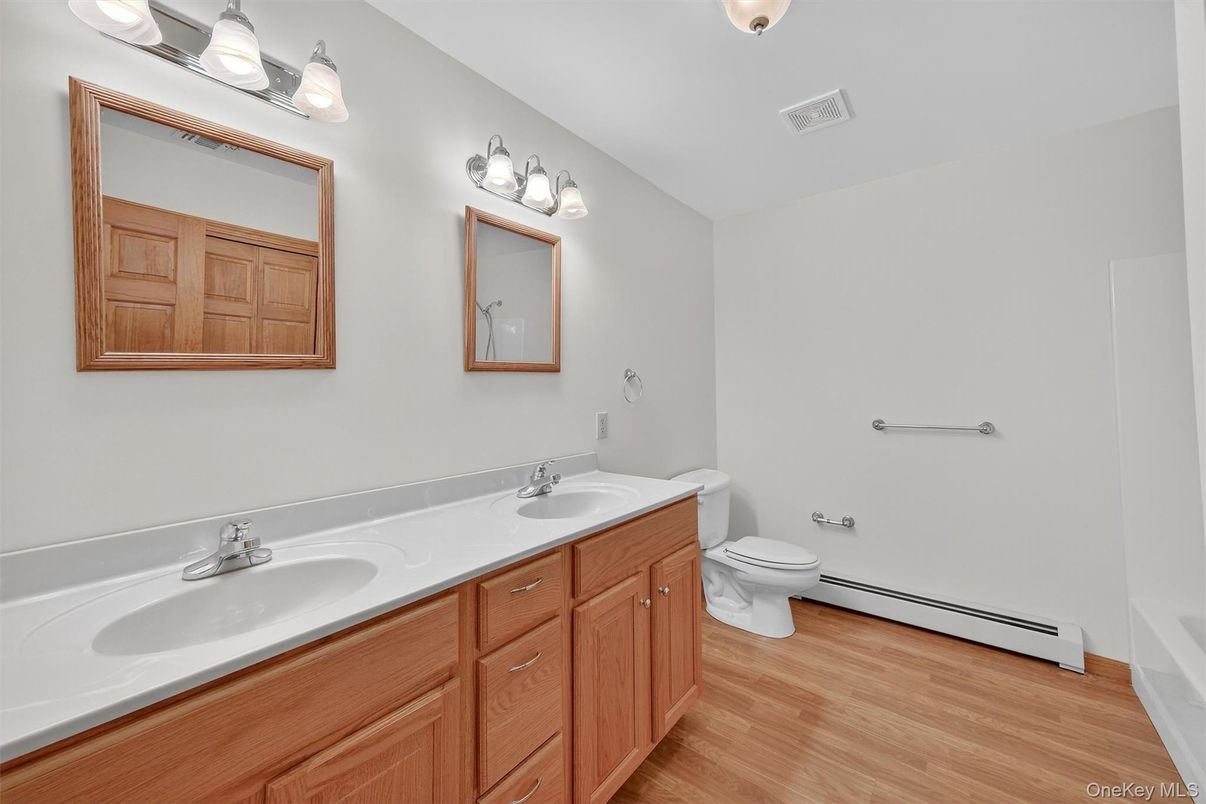Bathroom, Dual Sink Vanities, Interior, Wood Texture Flooring