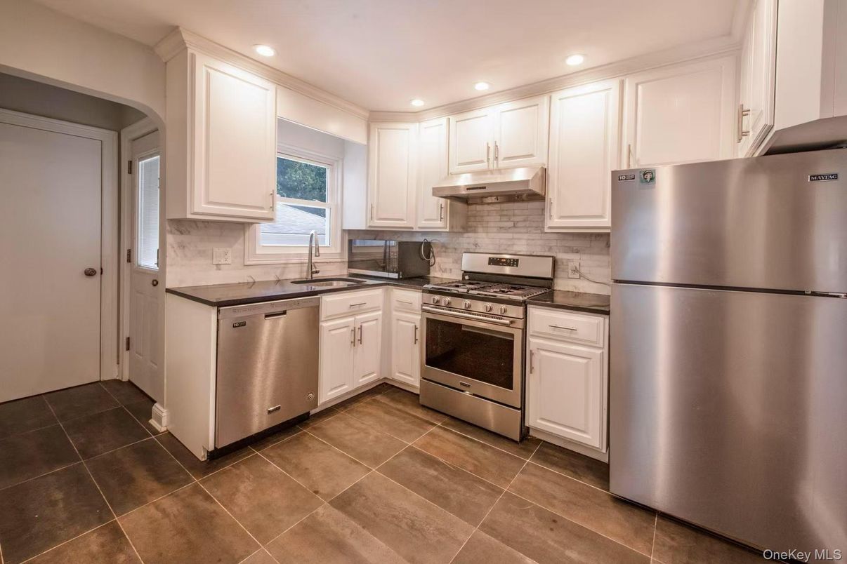 Interior, Kitchen, Recessed Lighting, Stainless Steel Appliances