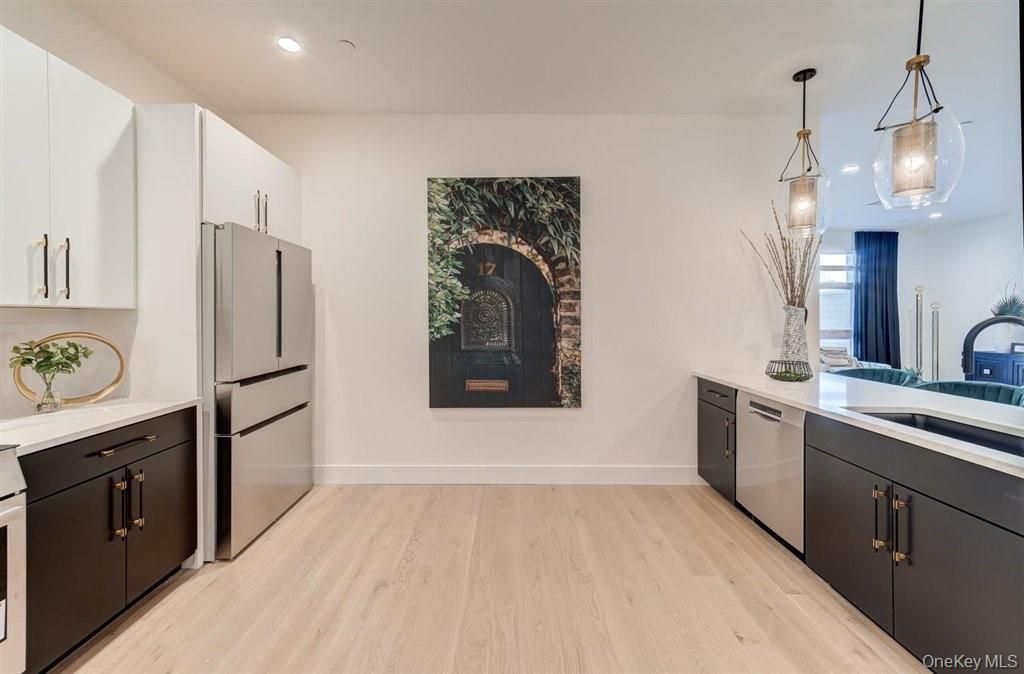 Interior, Kitchen, Pendant Lights, Recessed Lighting, Wood Texture Flooring