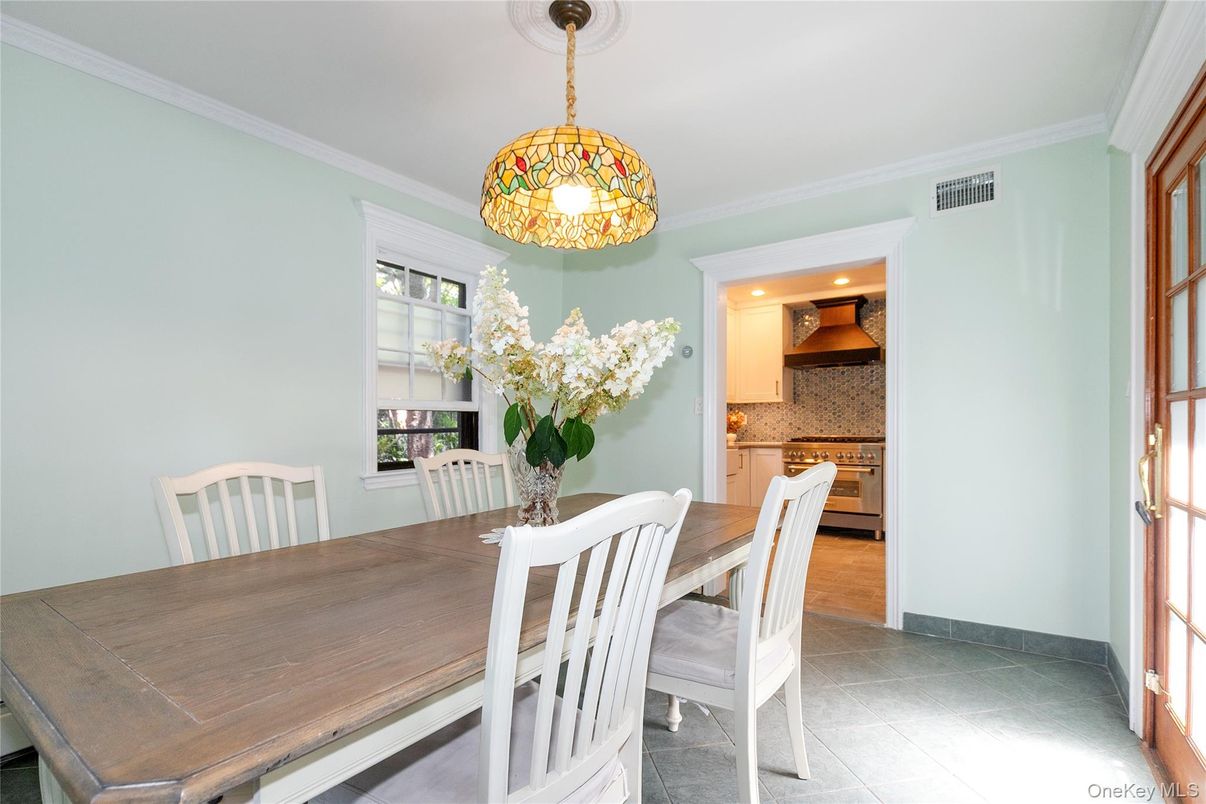 Dining room, Interior, Kitchen, Pendant Lights, Recessed Lighting