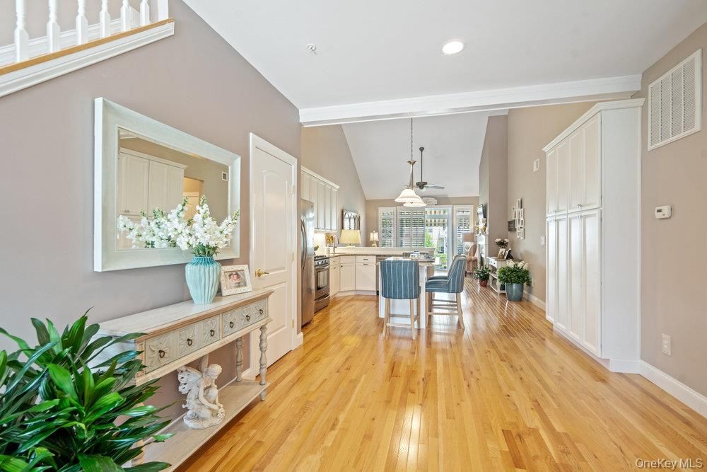 Dining room, Interior, Kitchen, Pendant Lights, Recessed Lighting, Wood Texture Flooring