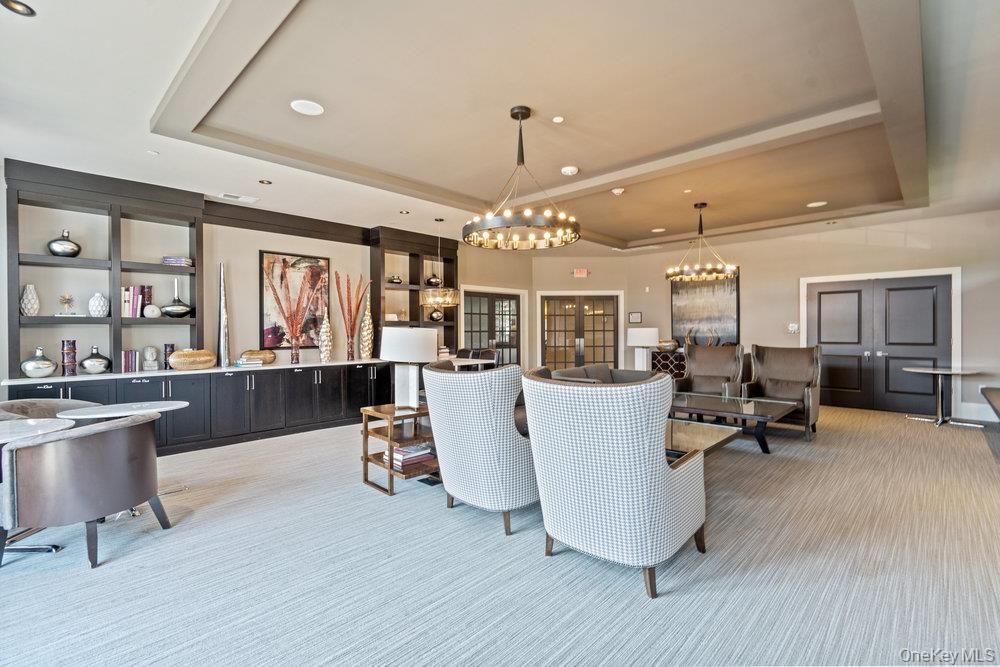 Chandelier, Dining room, Interior, Living room, Pendant Lights, Recessed Lighting