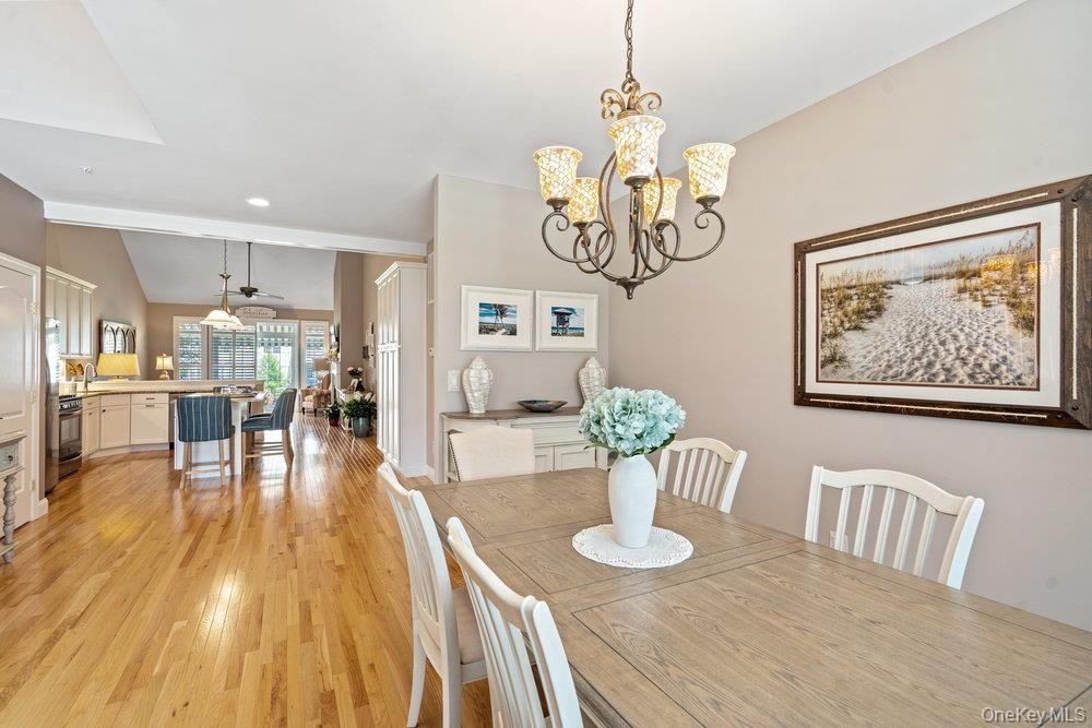 Chandelier, Dining room, Interior, Kitchen, Pendant Lights, Recessed Lighting, Wood Texture Flooring