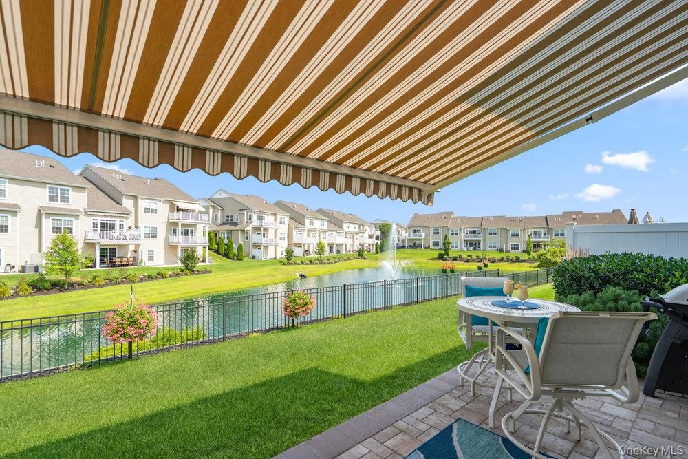 Backyard, Exterior, Water