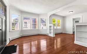 Empty room, Interior, Wood Texture Flooring