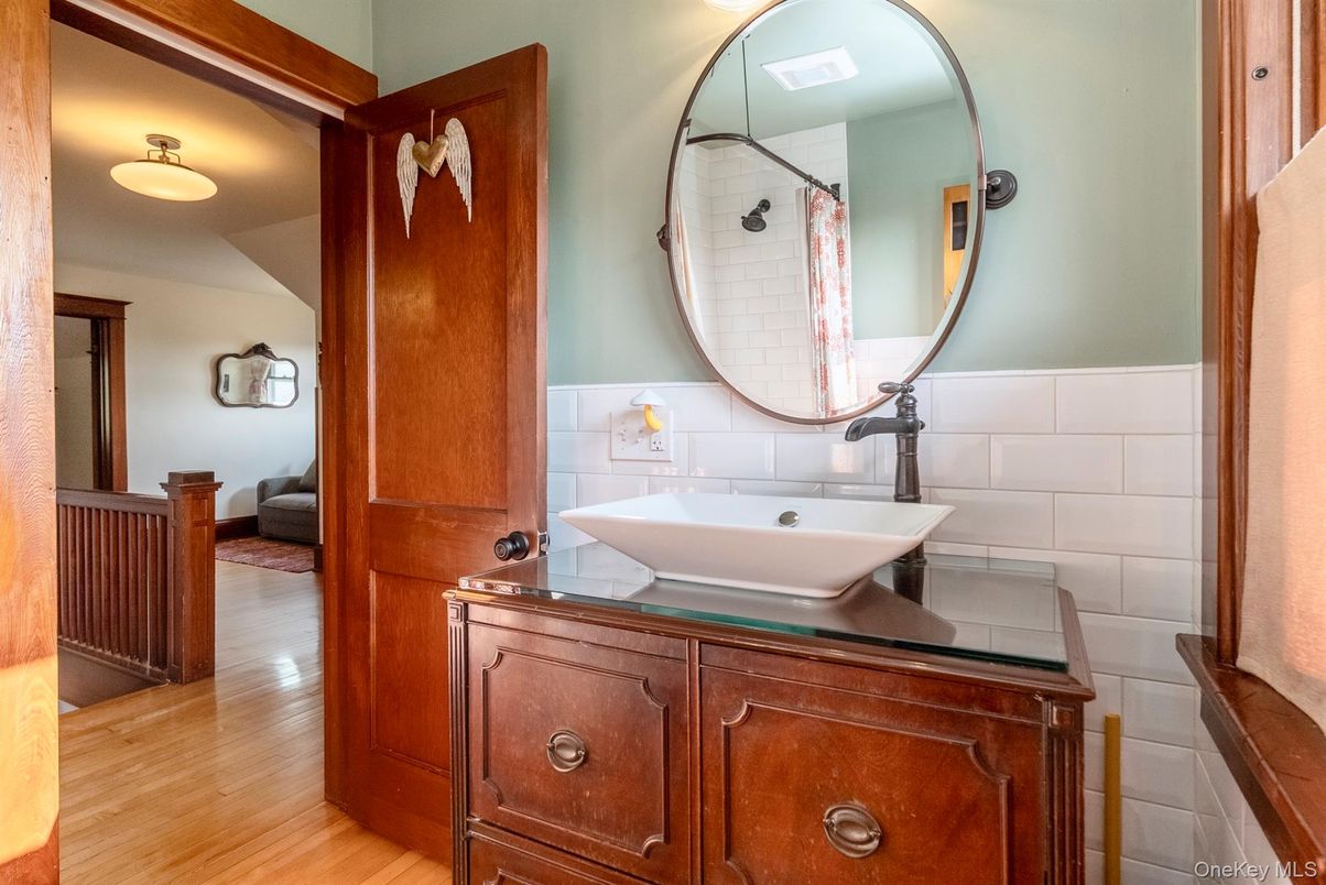 Bathroom, Interior, Wood Texture Flooring