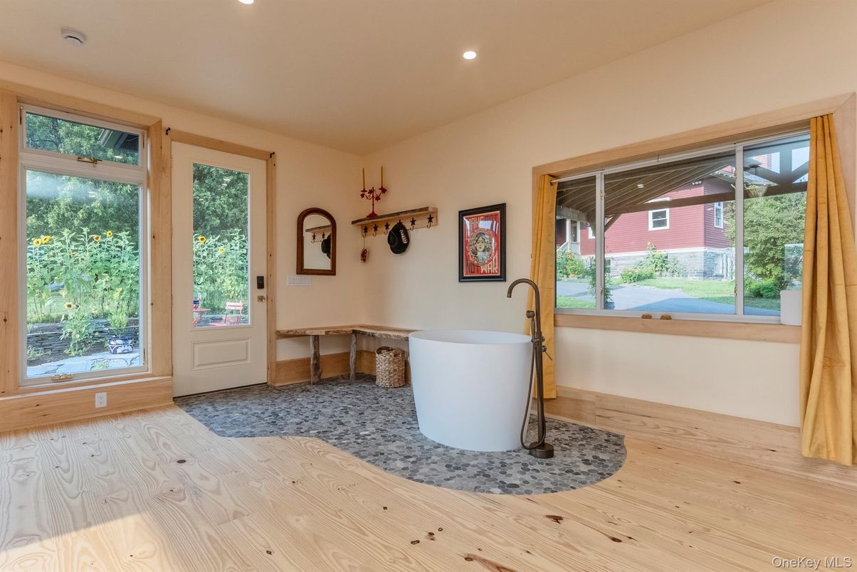 Bathroom, Free Standing Baths, Interior, Recessed Lighting, Wood Texture Flooring