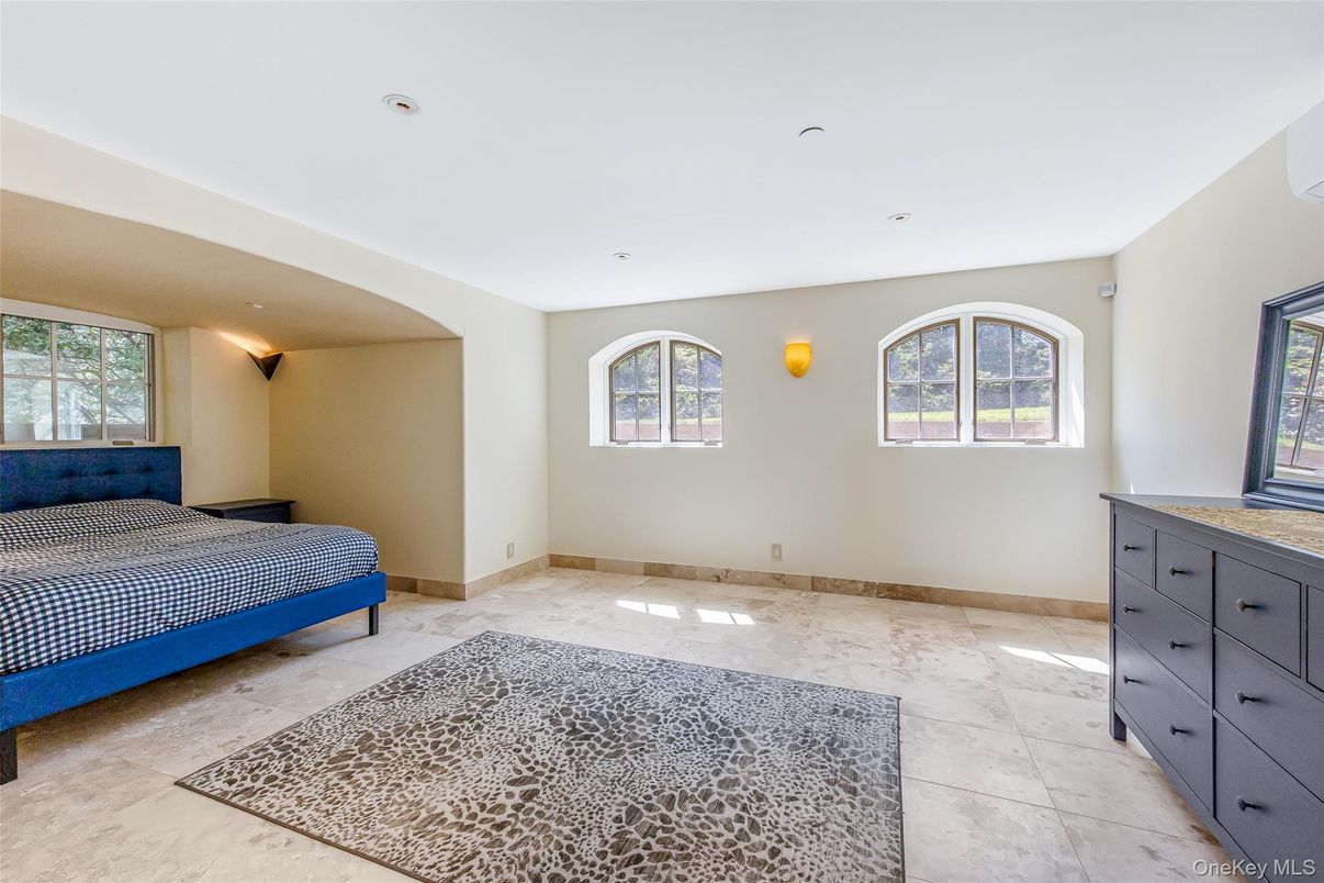 Bedroom, Interior, Marble, Recessed Lighting