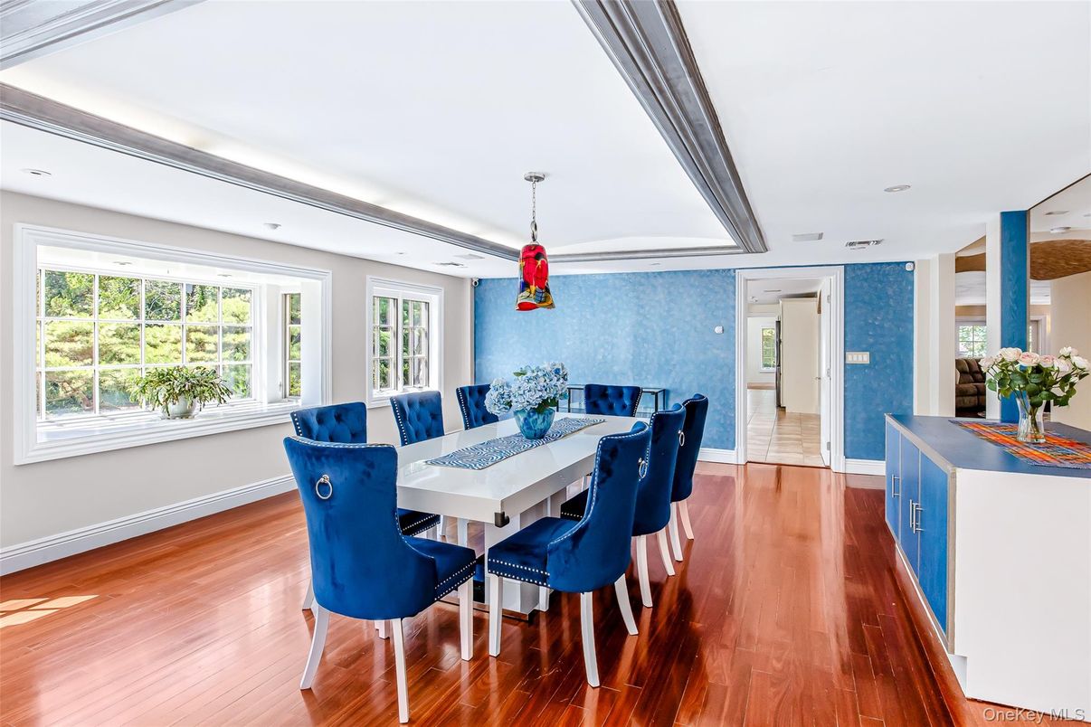 Dining room, Interior, Pendant Lights, Recessed Lighting, Wood Texture Flooring