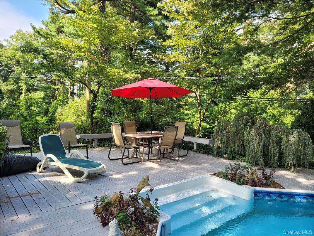Exterior, Hot Tub, Pool