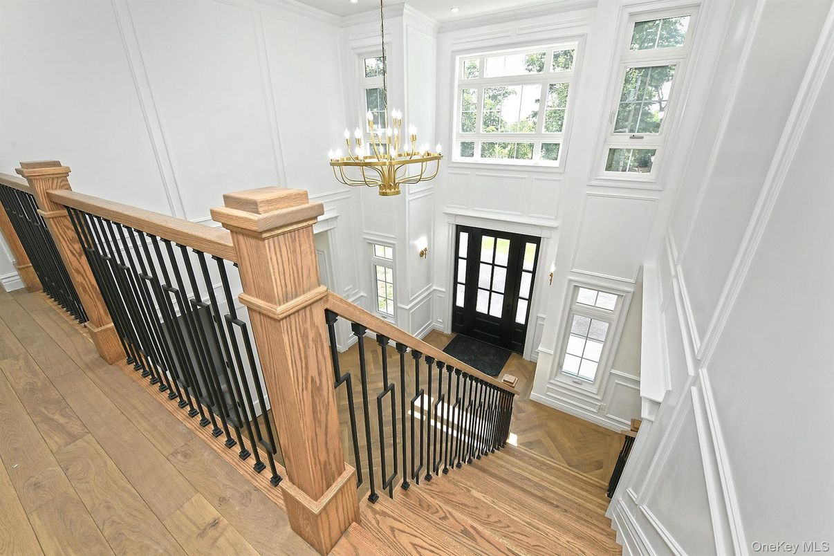 Chandelier, Interior, Recessed Lighting, Wood Texture Flooring