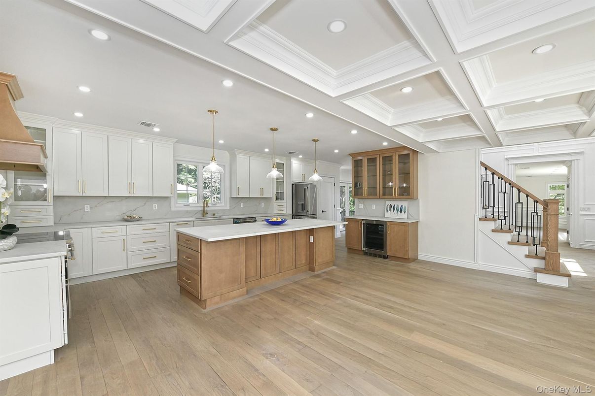 Interior, Kitchen, Pendant Lights, Recessed Lighting, Wood Texture Flooring