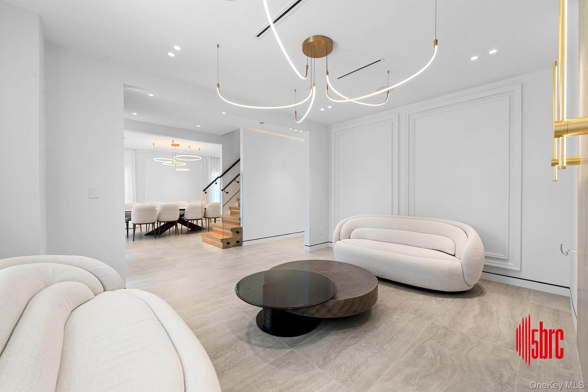 Dining room, Interior, Pendant Lights, Recessed Lighting, Wood Texture Flooring