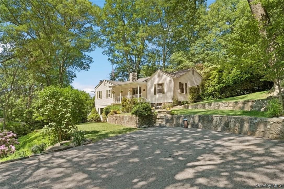 Backyard, Exterior, Facade, Cape Cod
