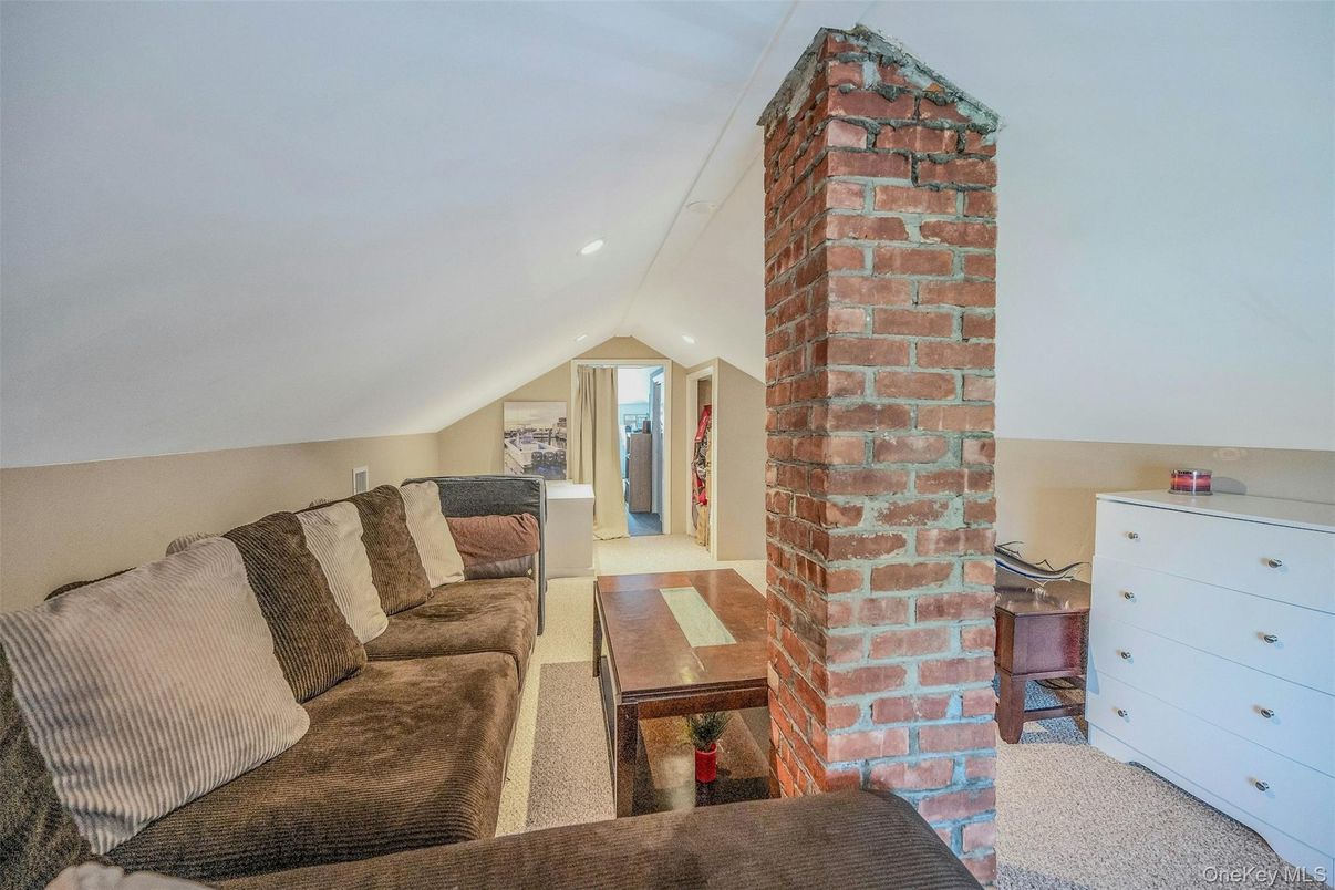 Interior, Living room, Recessed Lighting, Stone Walls
