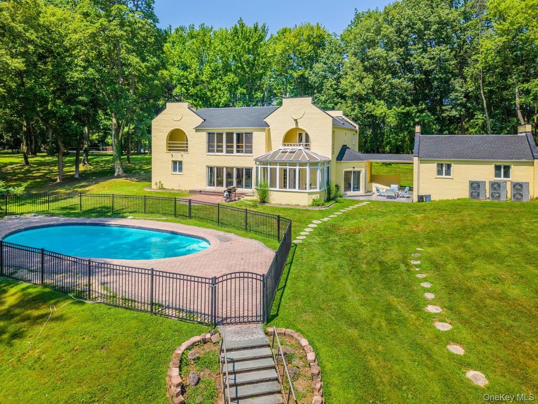 Backyard, Exterior, Pool