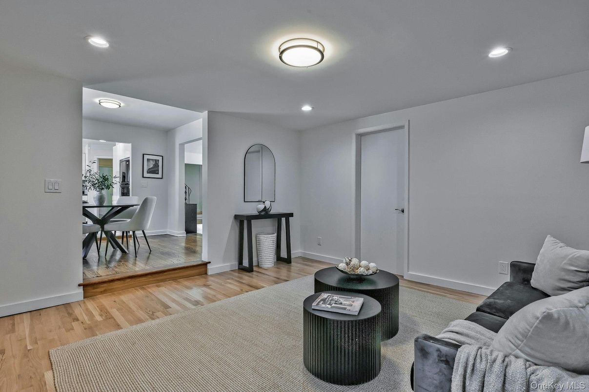 Dining room, Interior, Recessed Lighting, Wood Texture Flooring