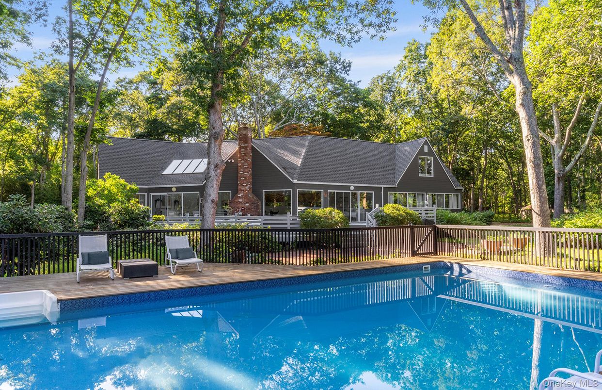 Exterior, Pool, Solar Panels
