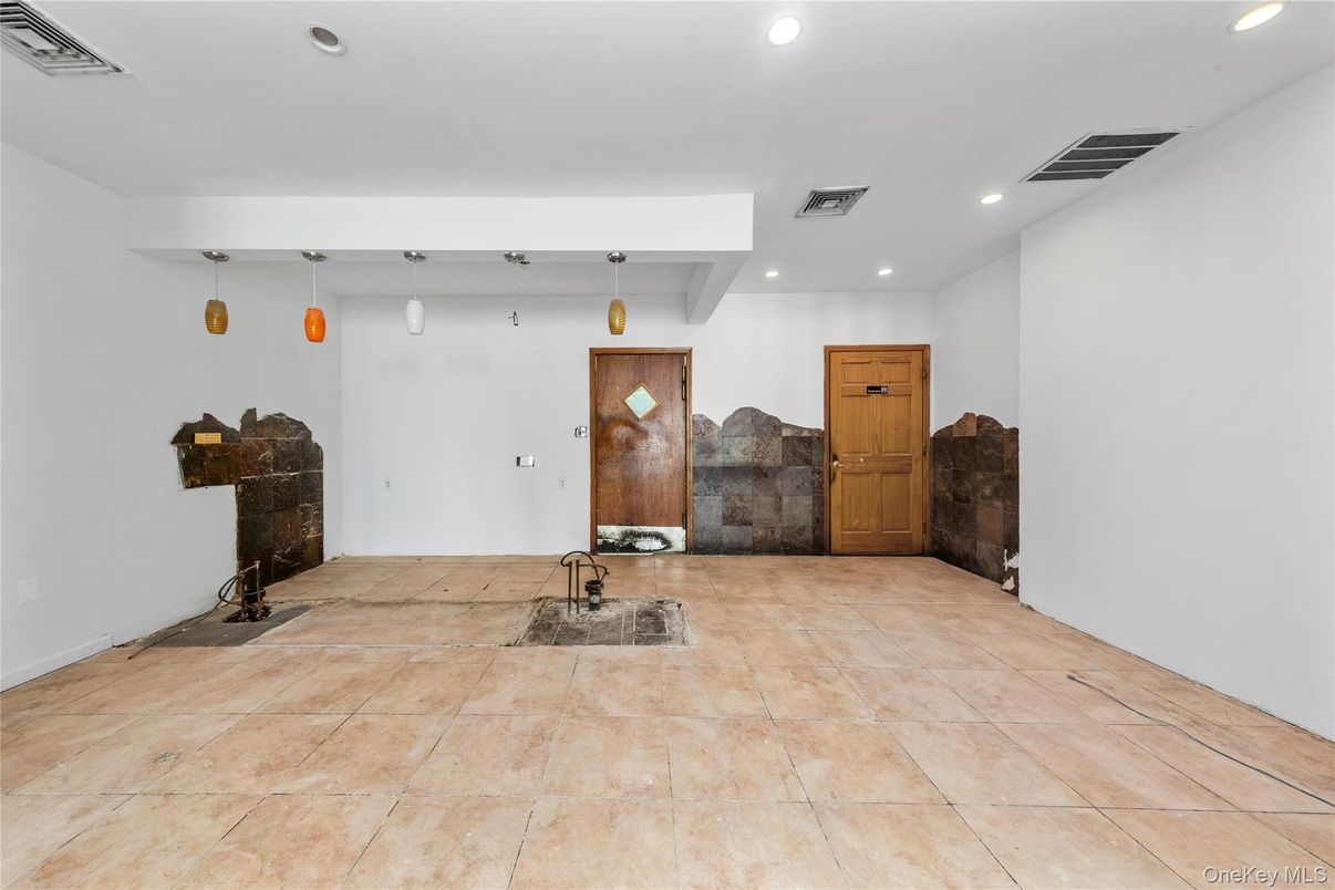 Interior, Recessed Lighting