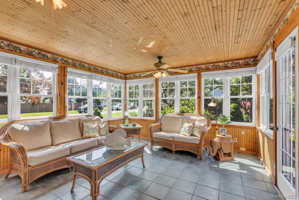 Interior, Living room, Sun Room, Wooden Ceilings
