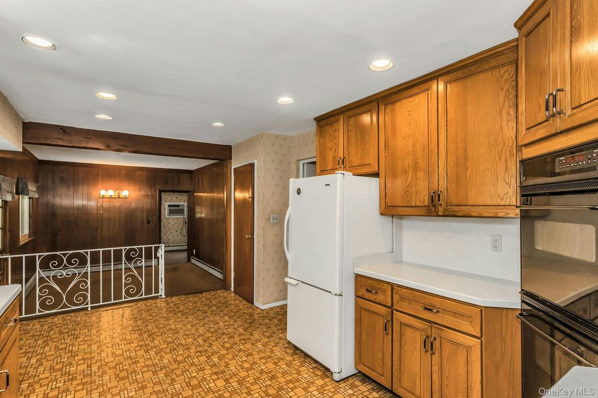 Interior, Kitchen, Recessed Lighting