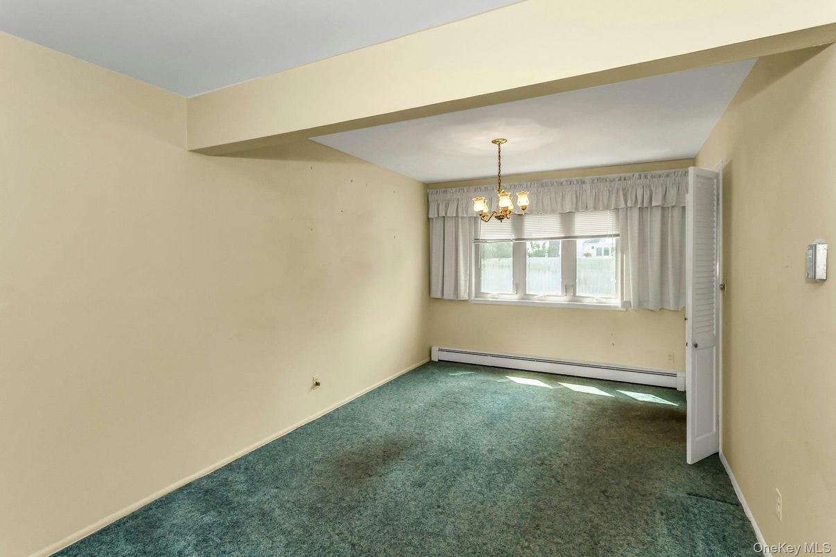 Chandelier, Empty room, Interior