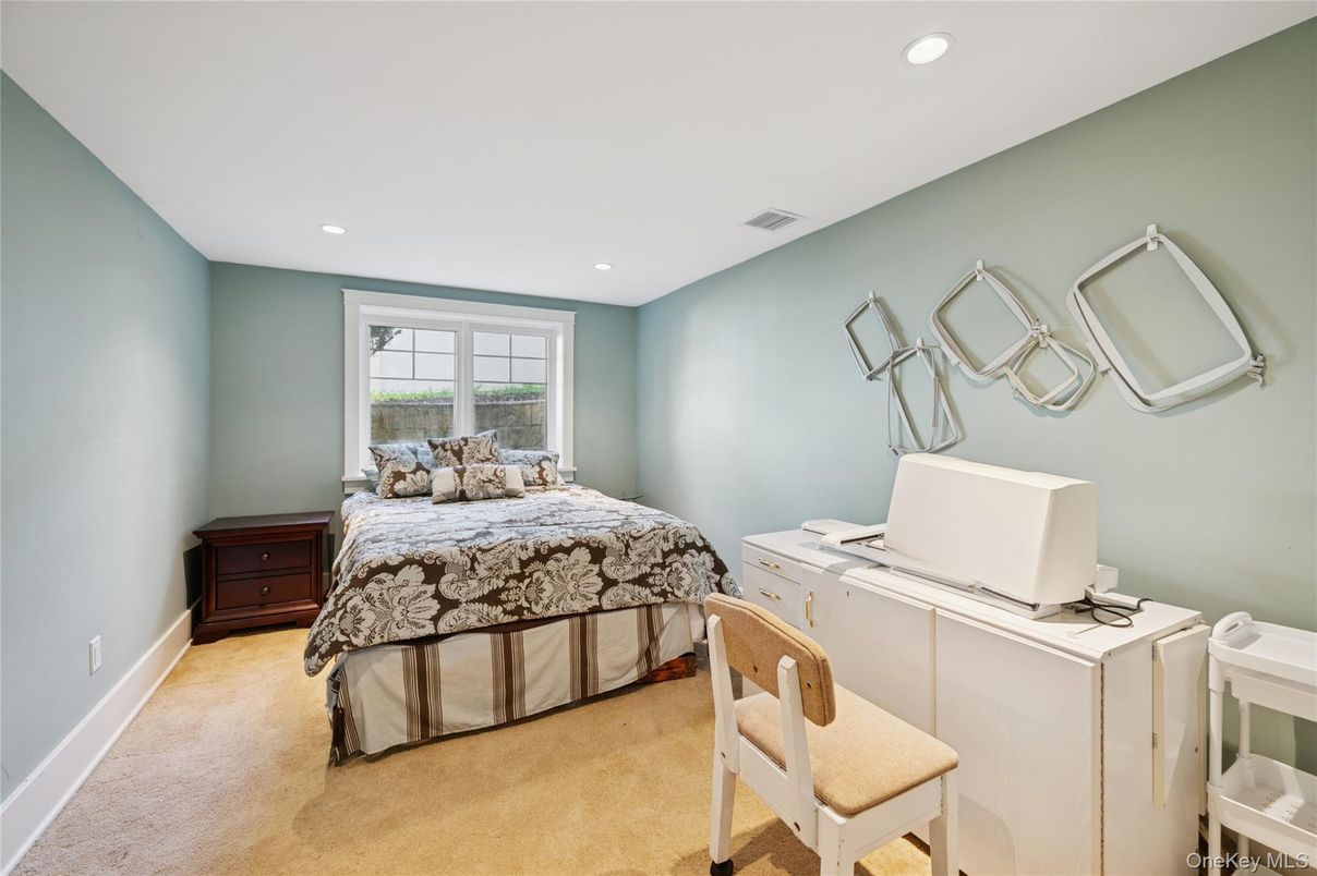 Bedroom, Home Office, Interior, Recessed Lighting