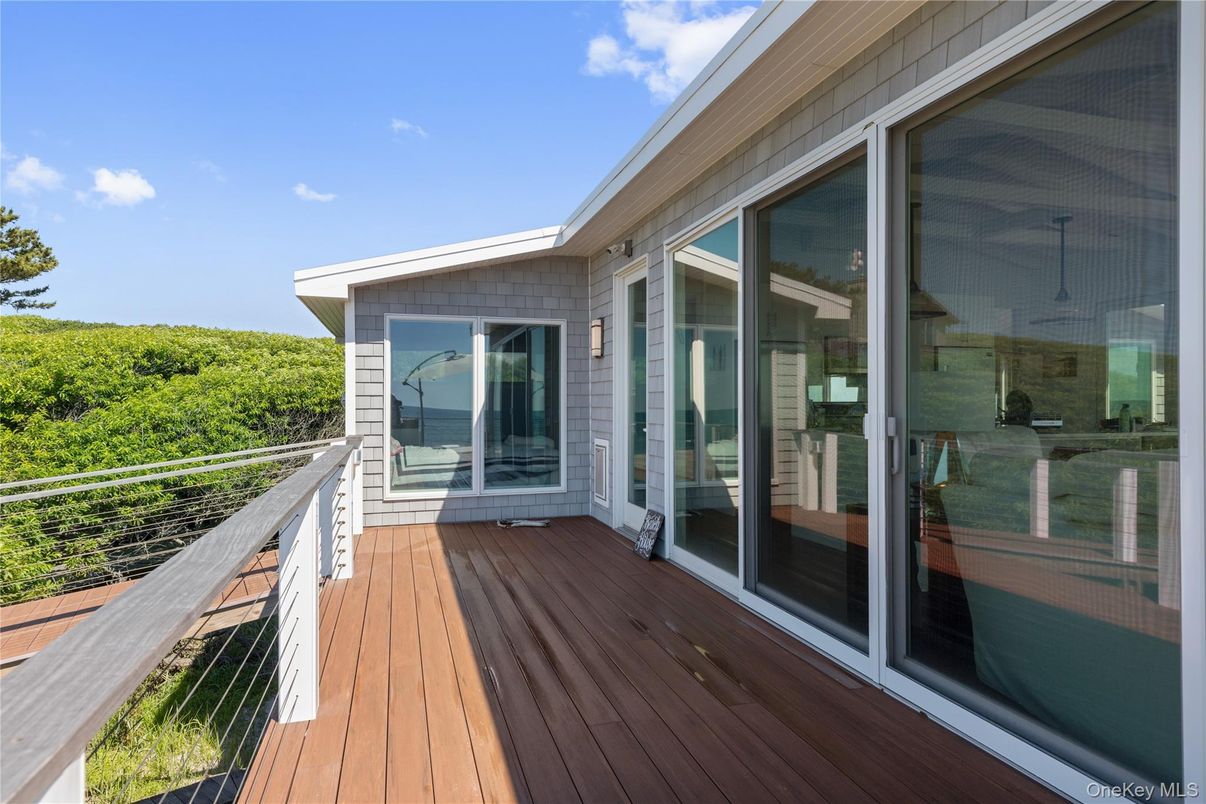 Exterior, Wood Texture Flooring