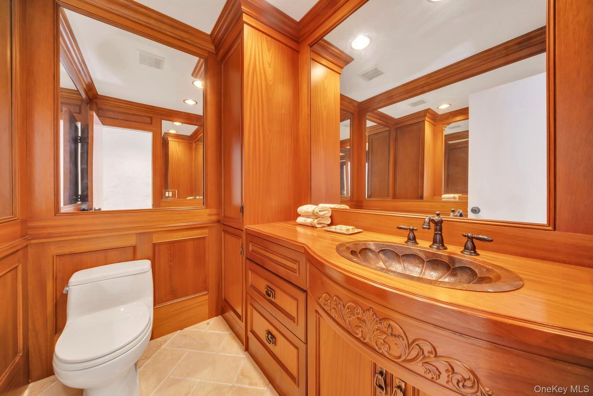 Bathroom, Interior, Recessed Lighting, Wooden Walls