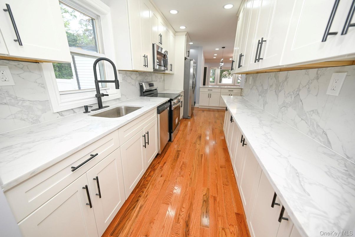 Interior, Kitchen, Marble Walls, Recessed Lighting, Wood Texture Flooring