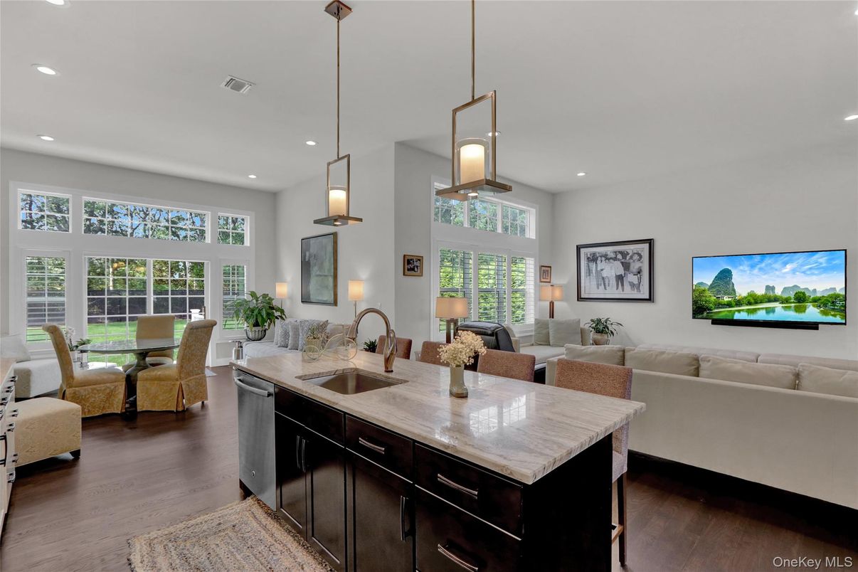 Dining room, Interior, Kitchen, Living room, Pendant Lights, Recessed Lighting, Wood Texture Flooring