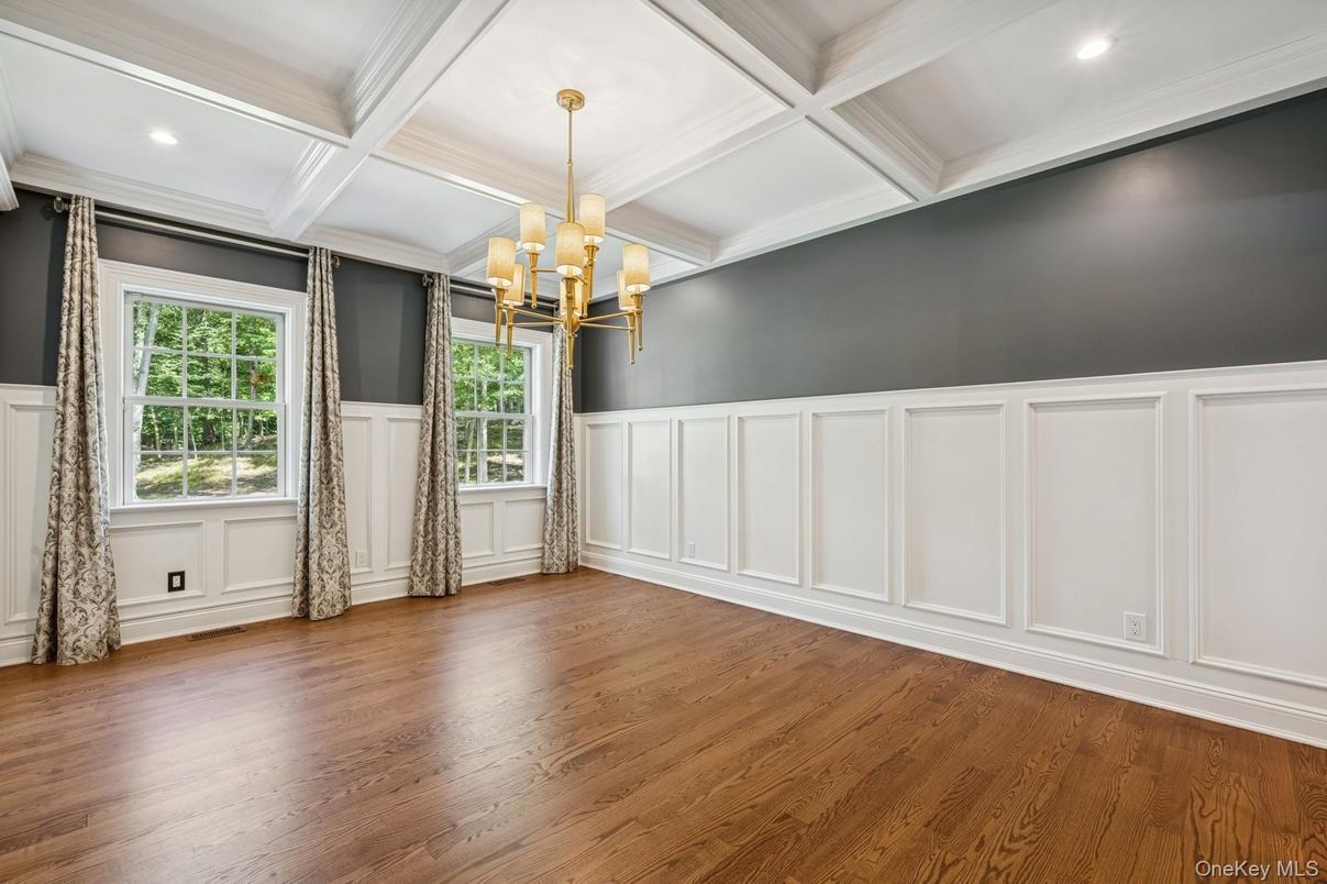 Chandelier, Empty room, Interior, Recessed Lighting, Wood Texture Flooring
