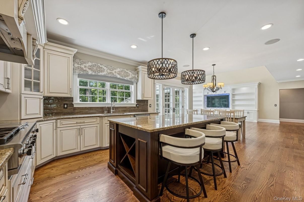 Chandelier, Interior, Kitchen, Pendant Lights, Recessed Lighting, Wood Texture Flooring