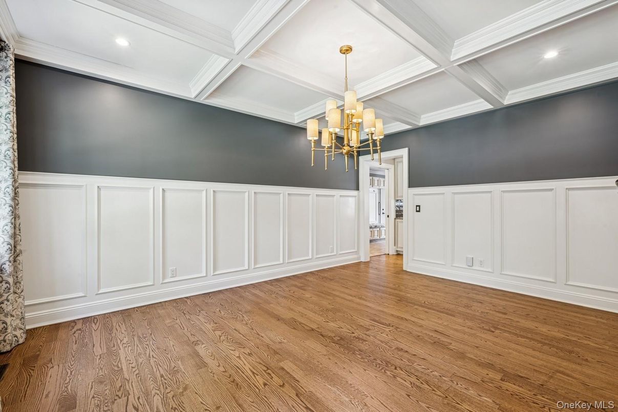 Chandelier, Empty room, Interior, Recessed Lighting, Wood Texture Flooring