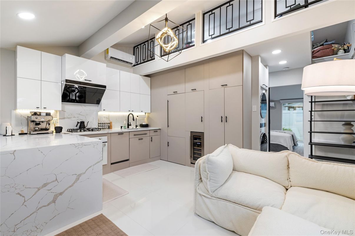 Interior, Kitchen, Pendant Lights, Recessed Lighting