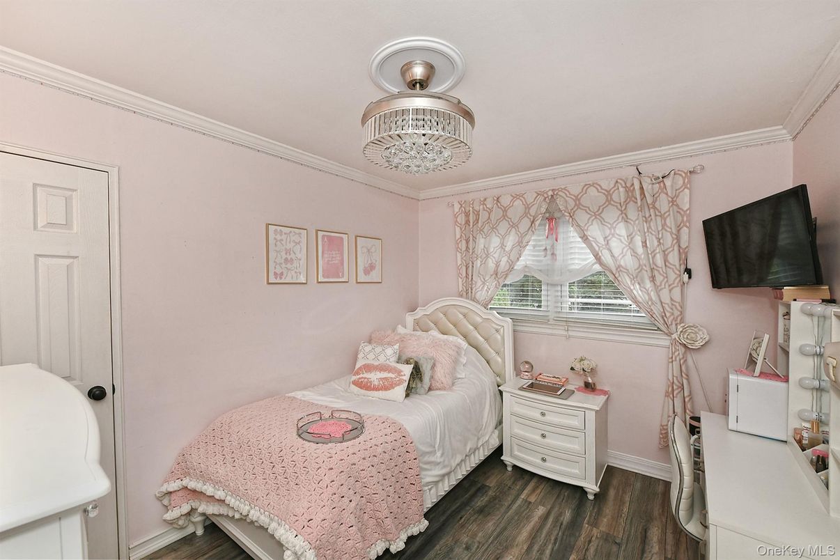 Bedroom, Chandelier, Interior, Wood Texture Flooring