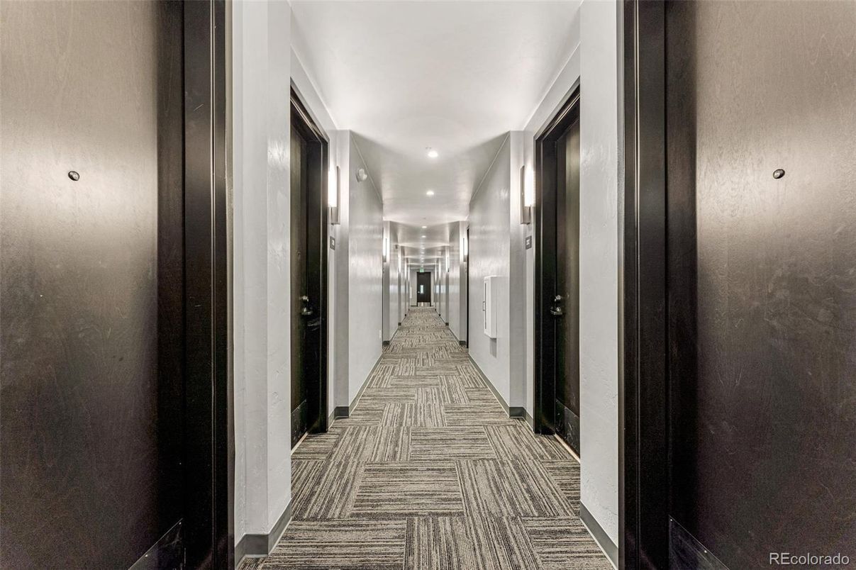 Interior, Recessed Lighting