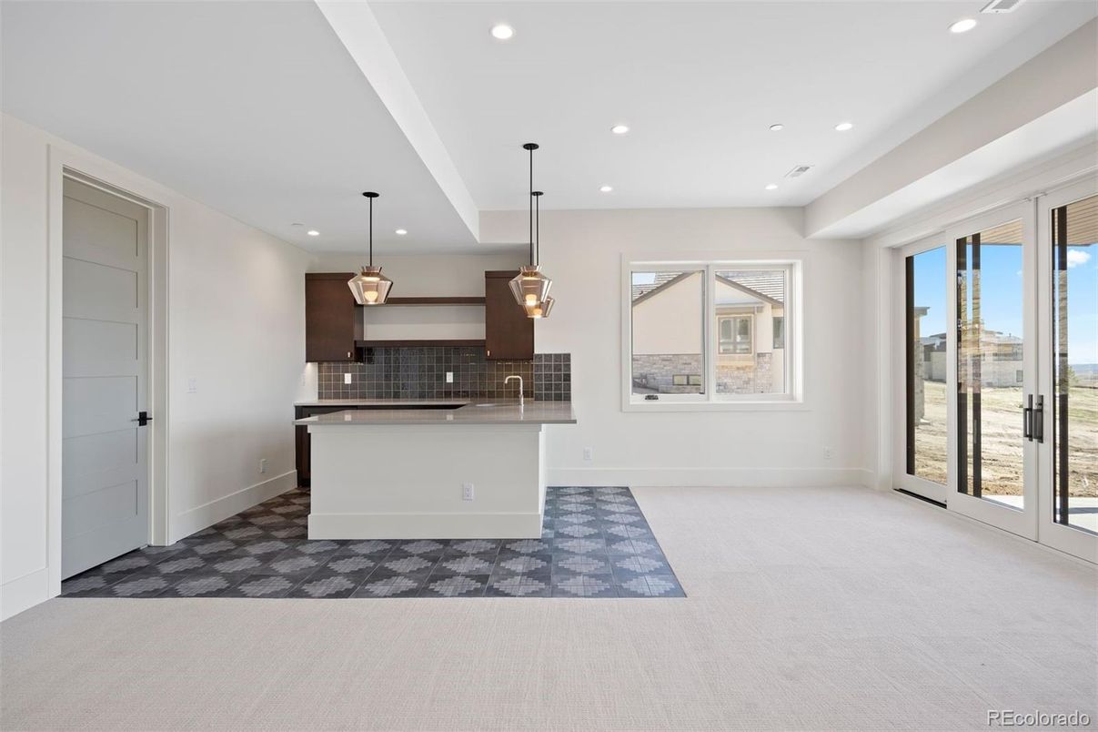 Empty room, Interior, Kitchen, Pendant Lights, Recessed Lighting