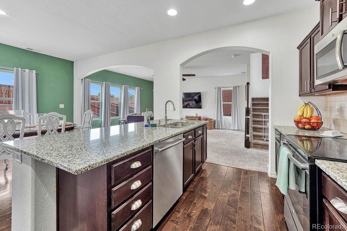 Dining room, Interior, Kitchen, Recessed Lighting, Wood Texture Flooring