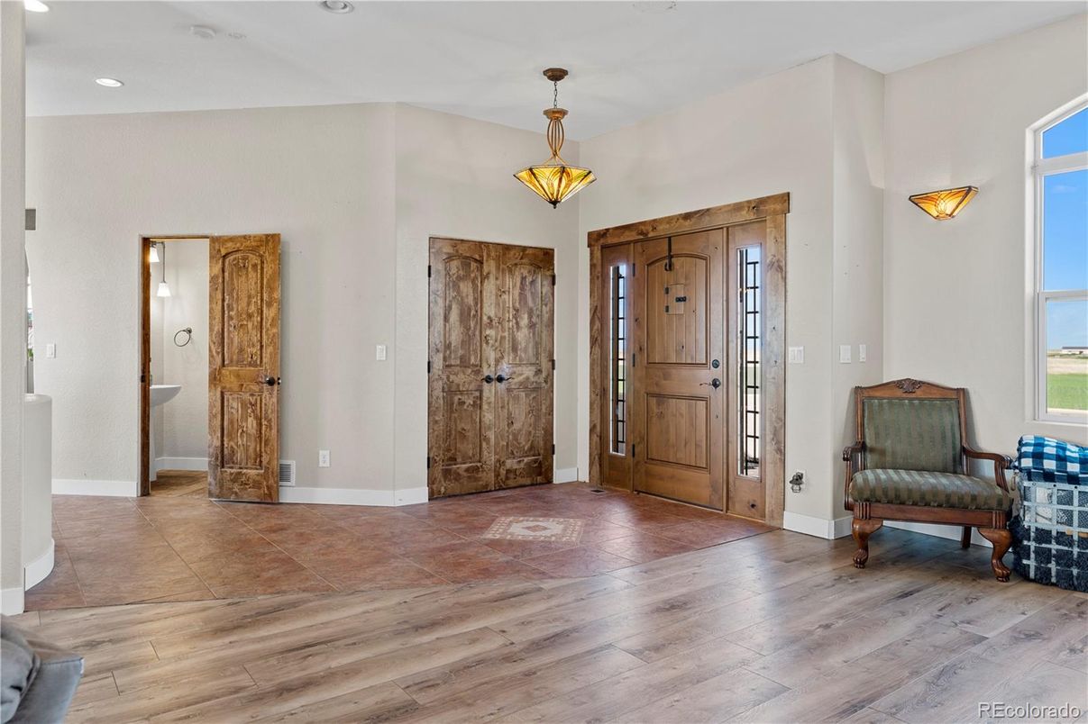 Interior, Pendant Lights, Recessed Lighting, Wood Texture Flooring