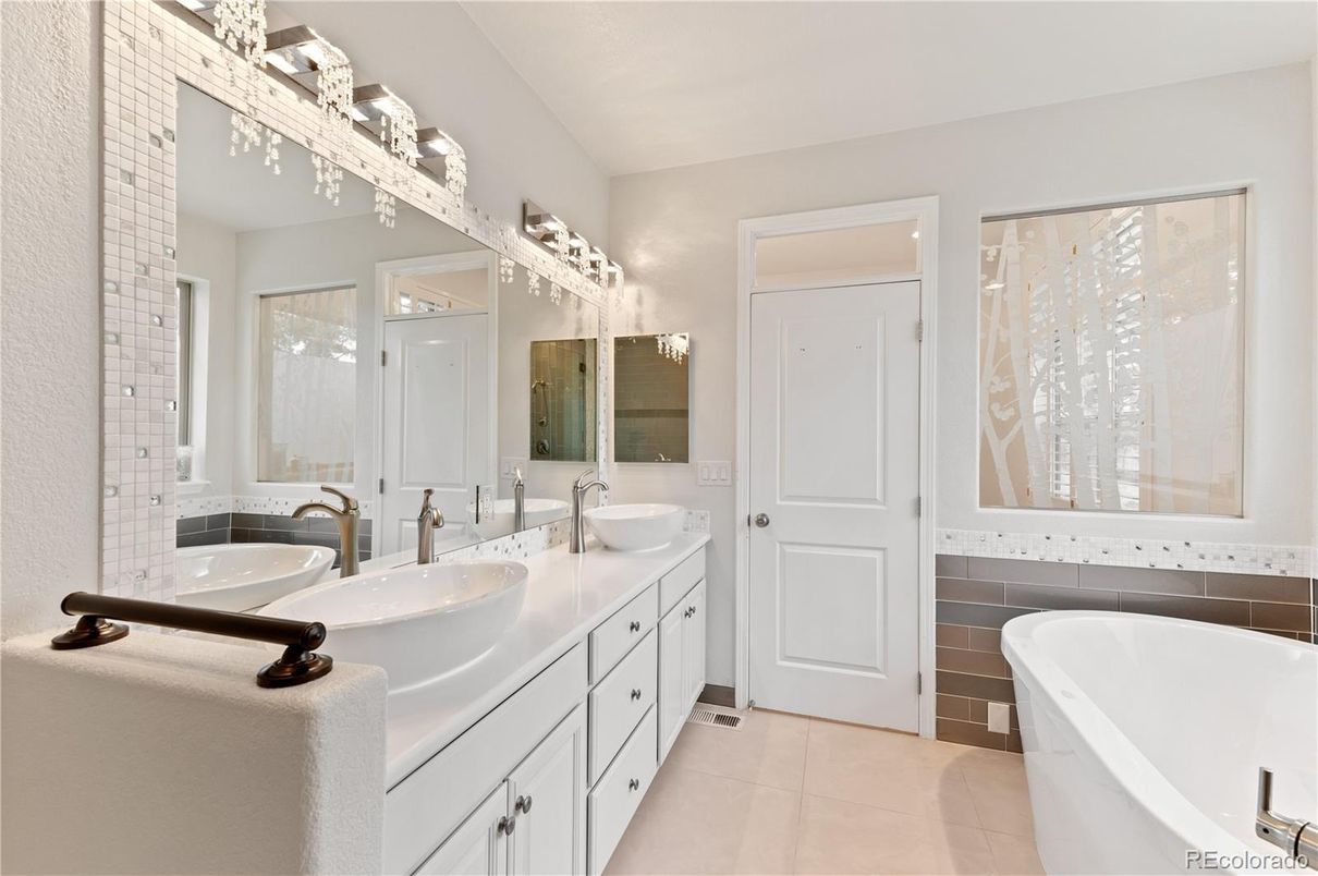 Bathroom, Dual Sink Vanities, Free Standing Baths, Interior