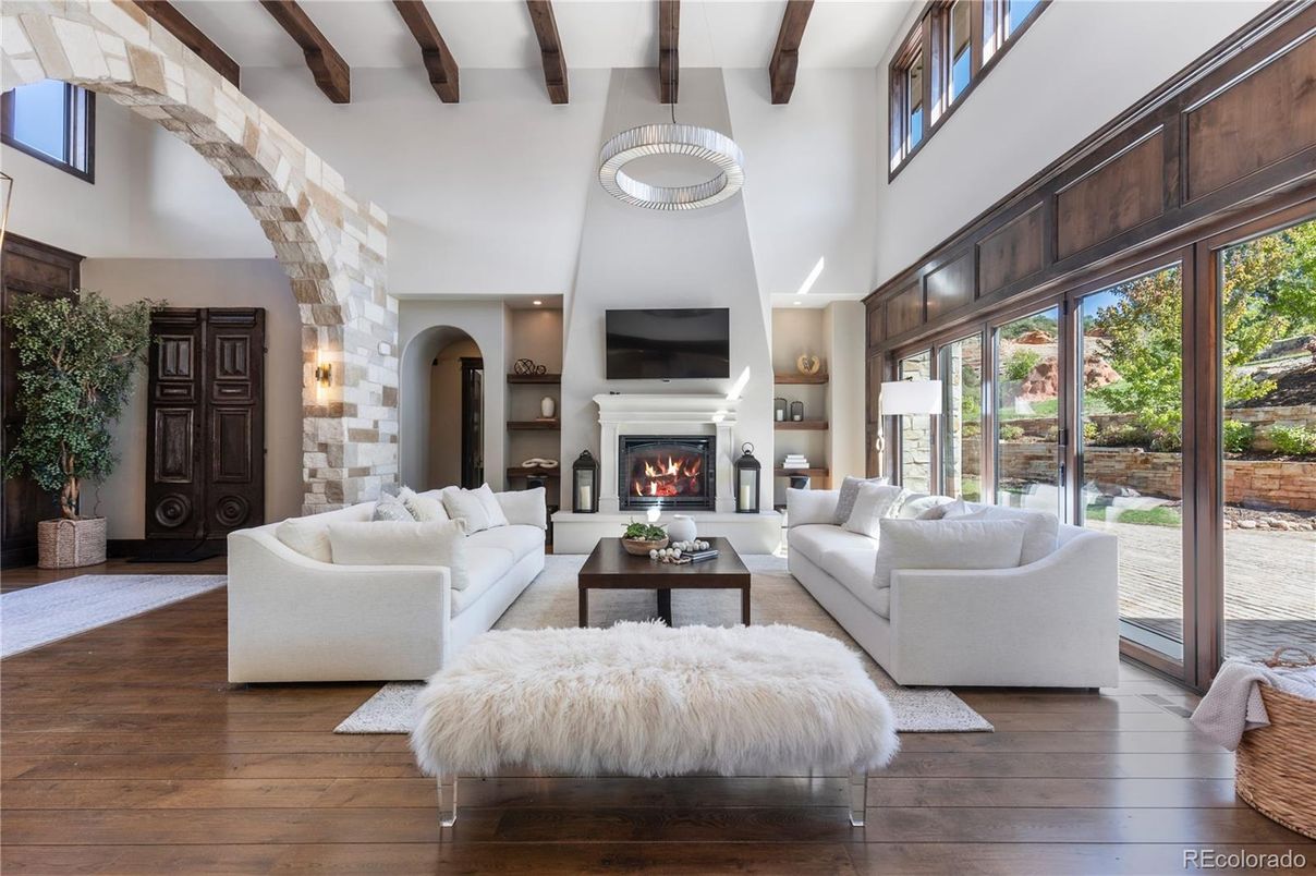 Fireplace, Interior, Living room, Pendant Lights, Wooden Beams, Wood Texture Flooring