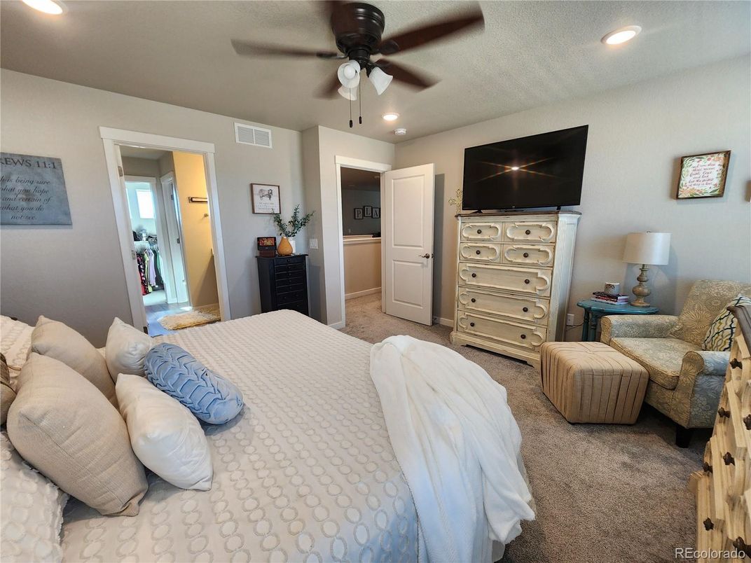 Bedroom, Interior, Recessed Lighting