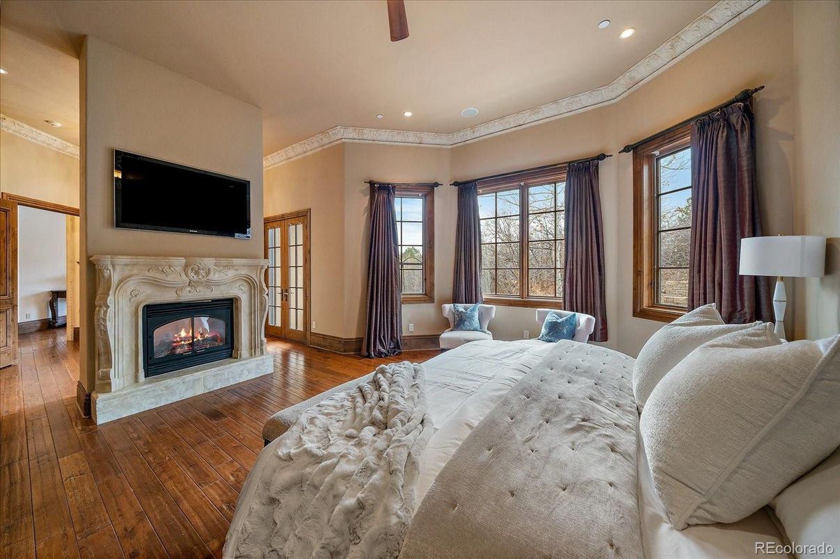 Bedroom, Fireplace, Interior, Recessed Lighting, Wood Texture Flooring