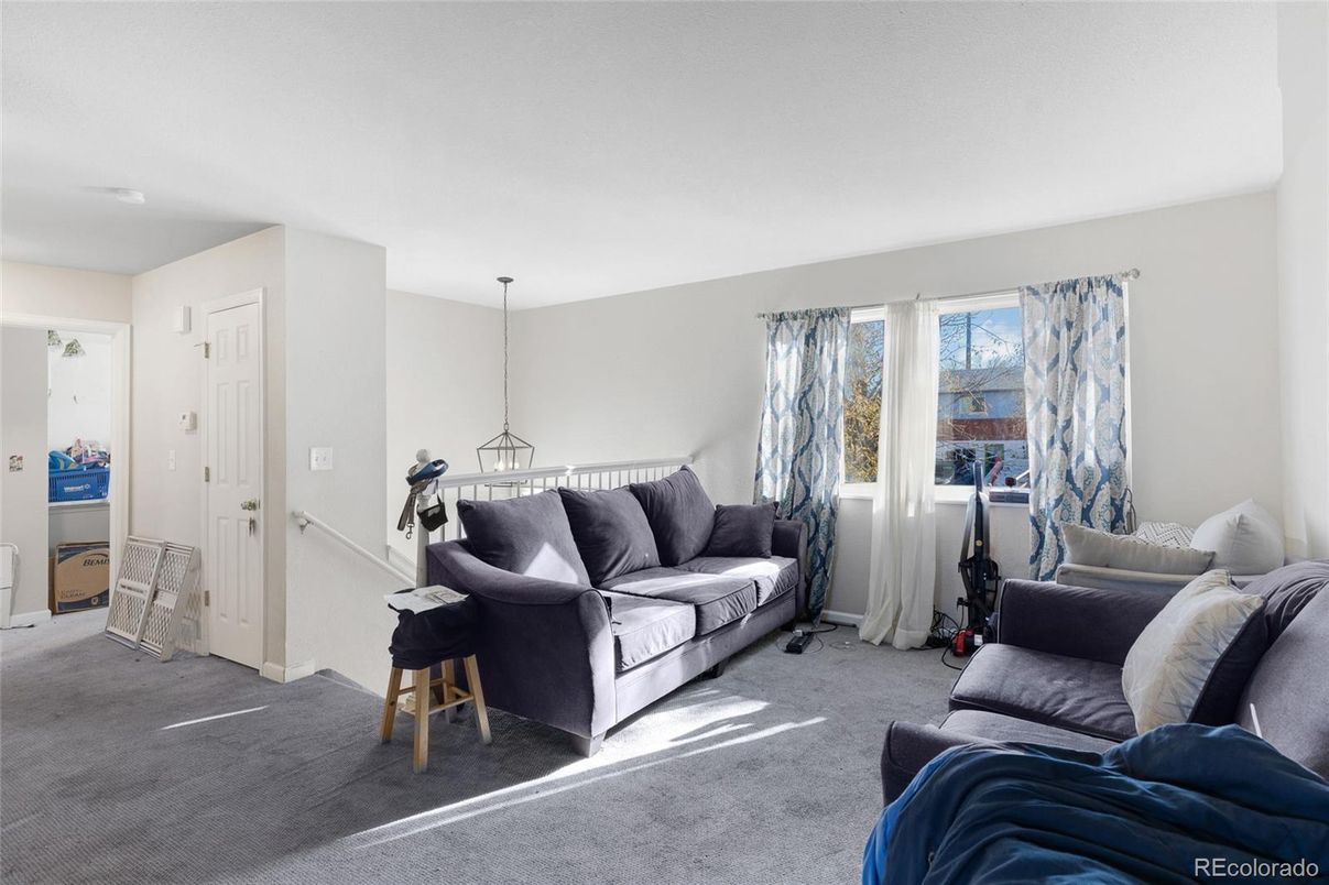 Interior, Living room, Pendant Lights