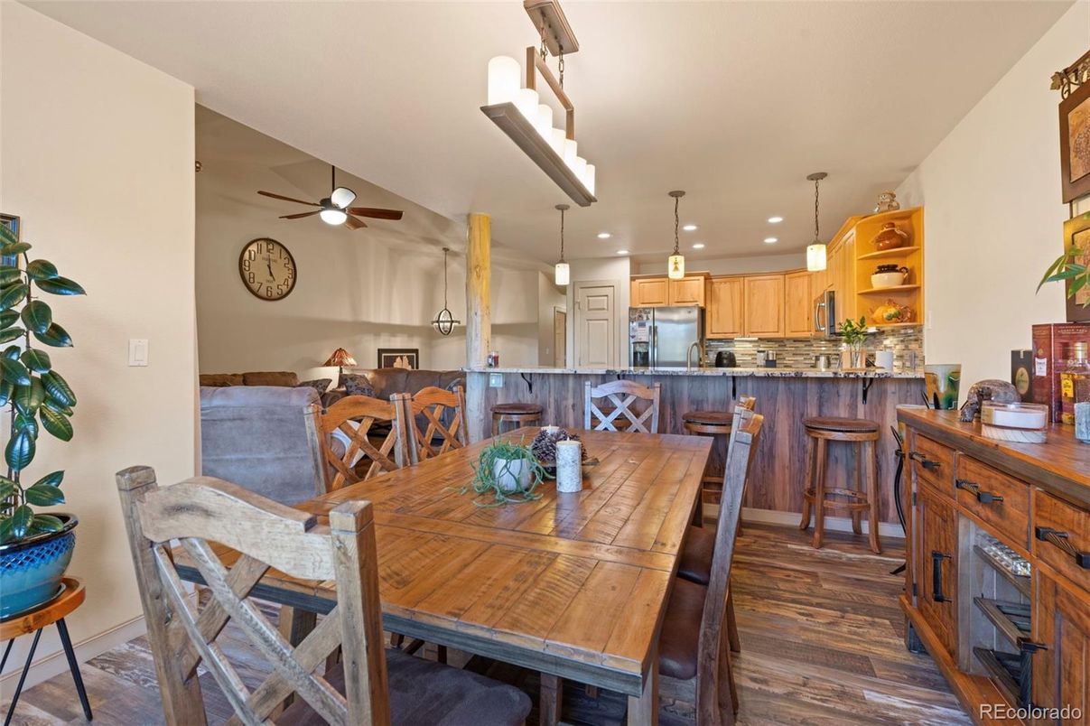 Dining room, Interior, Kitchen, Pendant Lights, Recessed Lighting, Wood Texture Flooring