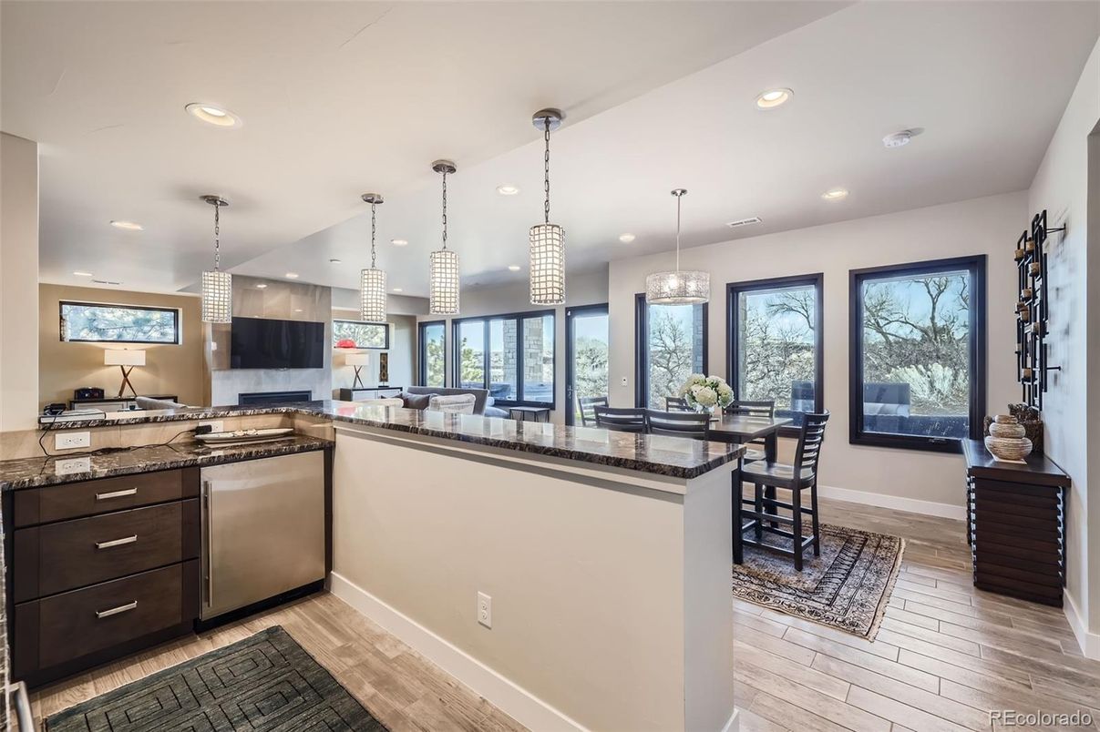 Dining room, Interior, Kitchen, Pendant Lights, Recessed Lighting, Wood Texture Flooring