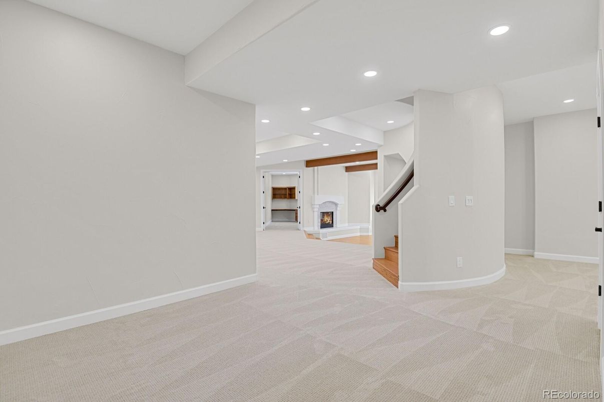 Fireplace, Interior, Recessed Lighting